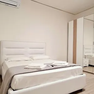  Guest house Farah's House Italy