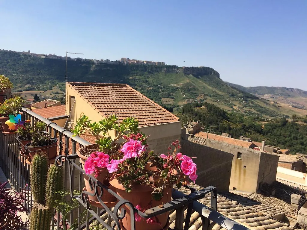 Affittacamere Sicily Center Rooms -Calascibetta,Enna- Italia