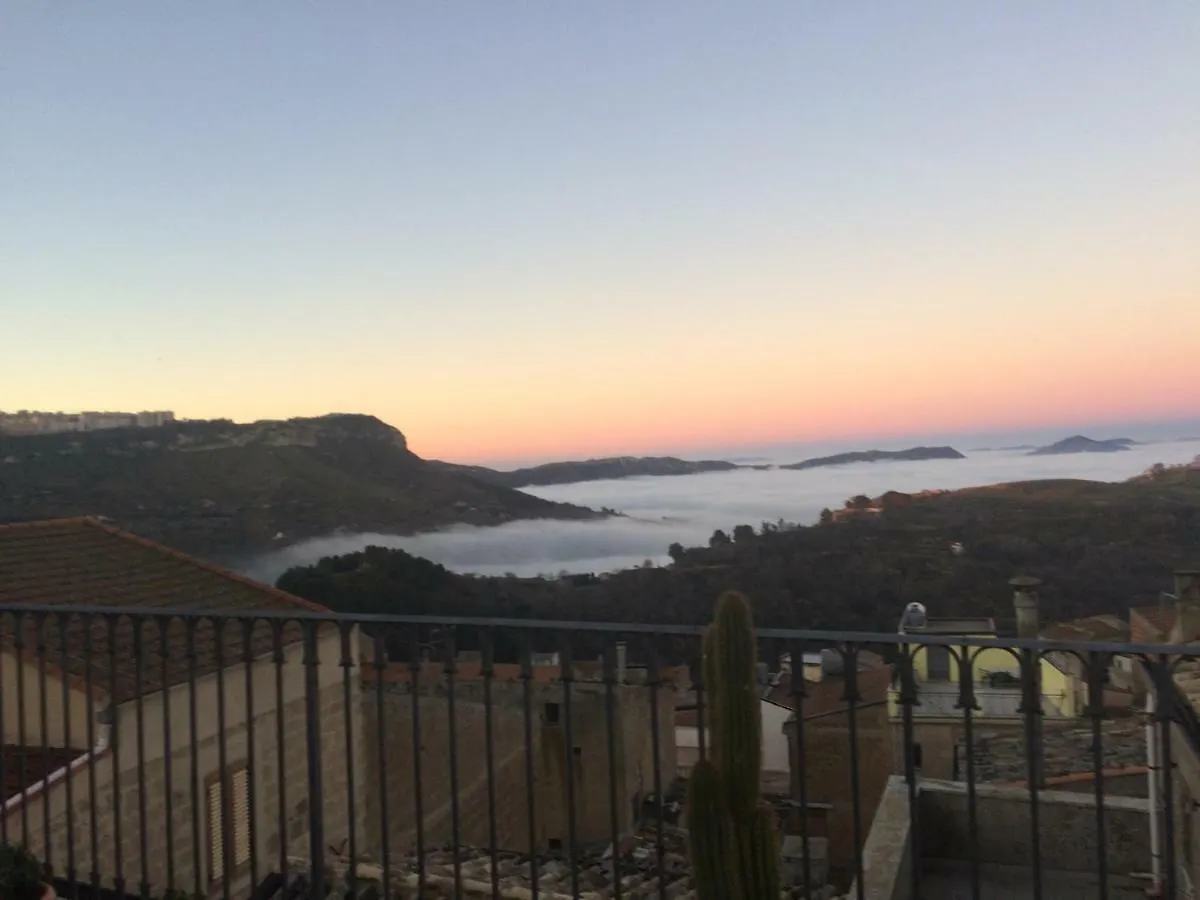 Sicily Center Rooms -Calascibetta,Enna- contacts